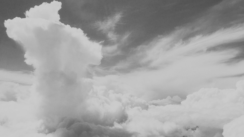 The Reality of Summer Flying (That No One Talks About)